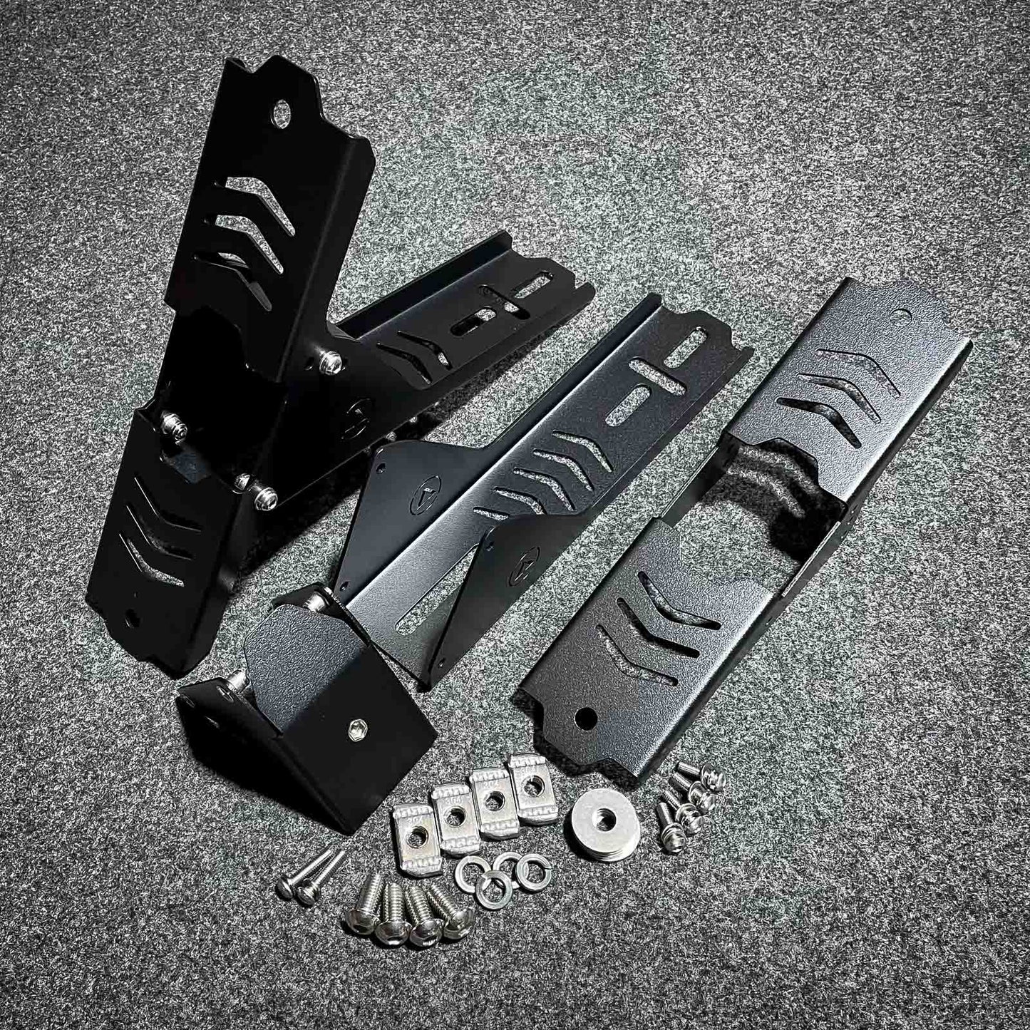 MAXTRAX Angled Mounting Bracket Kit