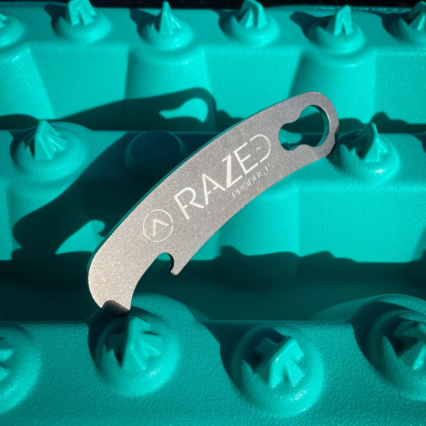 MAXTRAX PIN WRENCH/BOTTLE OPENER