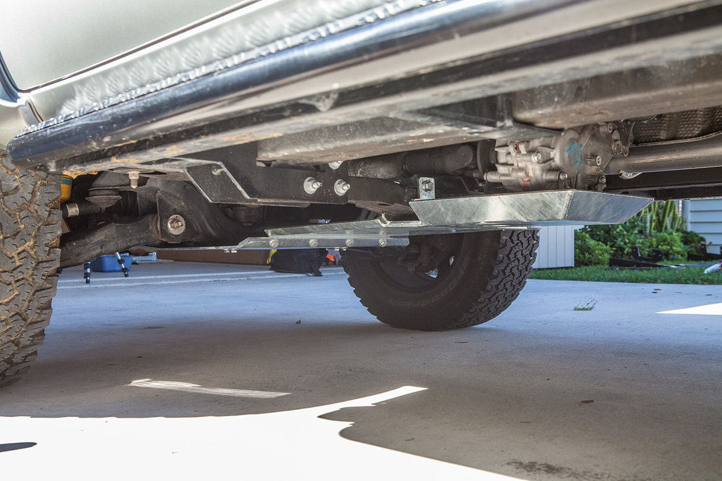 Hilux Transfer Case Plate - Essential4x4