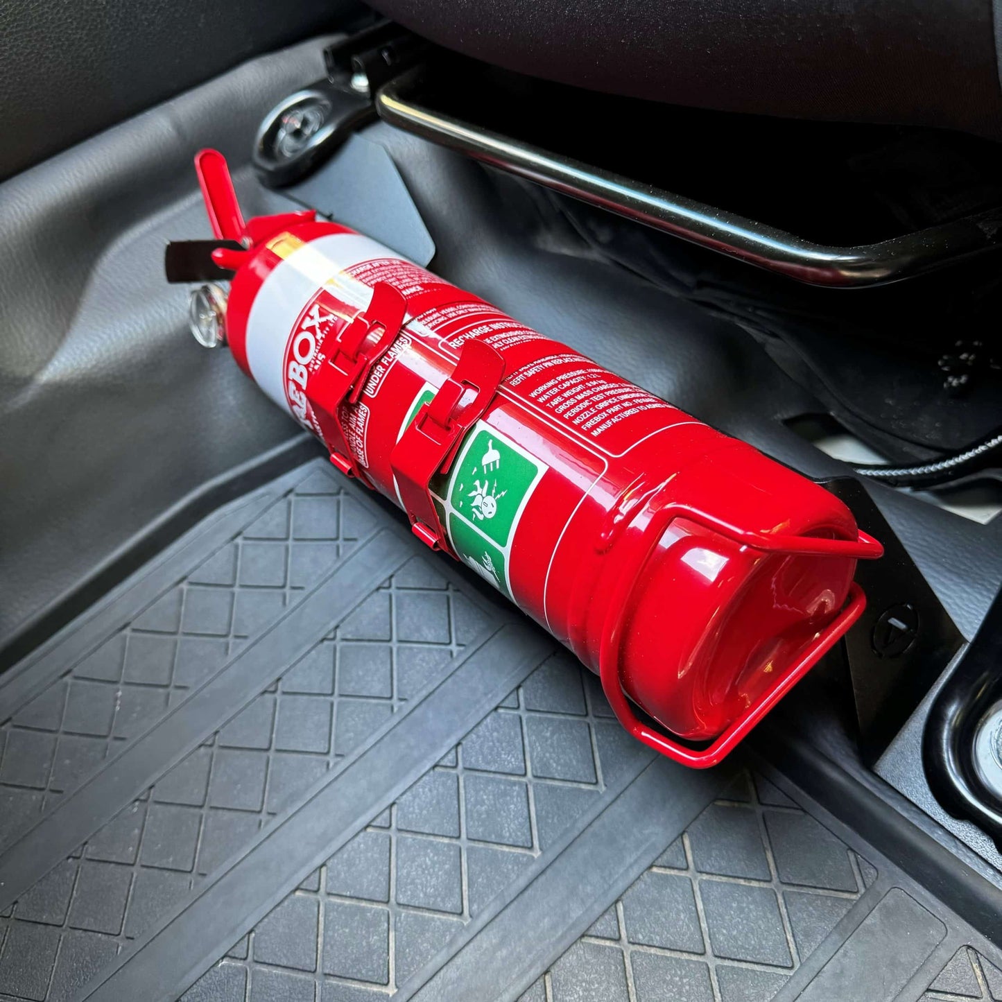 Nissan Navara NP300 Fire Extinguisher Bracket