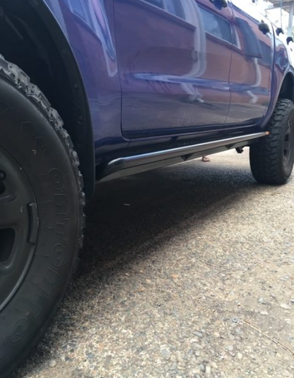 Ford Ranger with rear Tub ANGLED Rock Sliders / Side steps