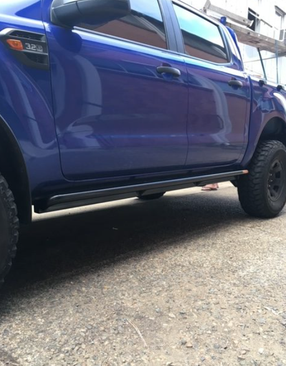 Ford Ranger with rear Tub ANGLED Rock Sliders / Side steps