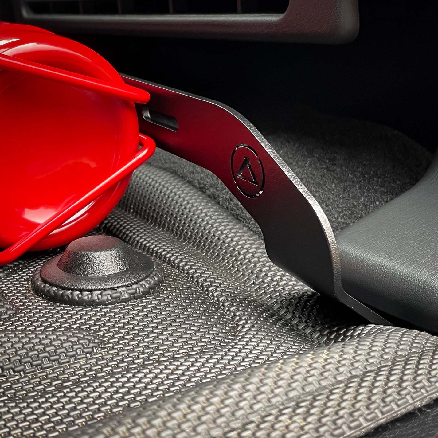 Nissan Patrol Y62 Fire Extinguisher Bracket Essential 4x4